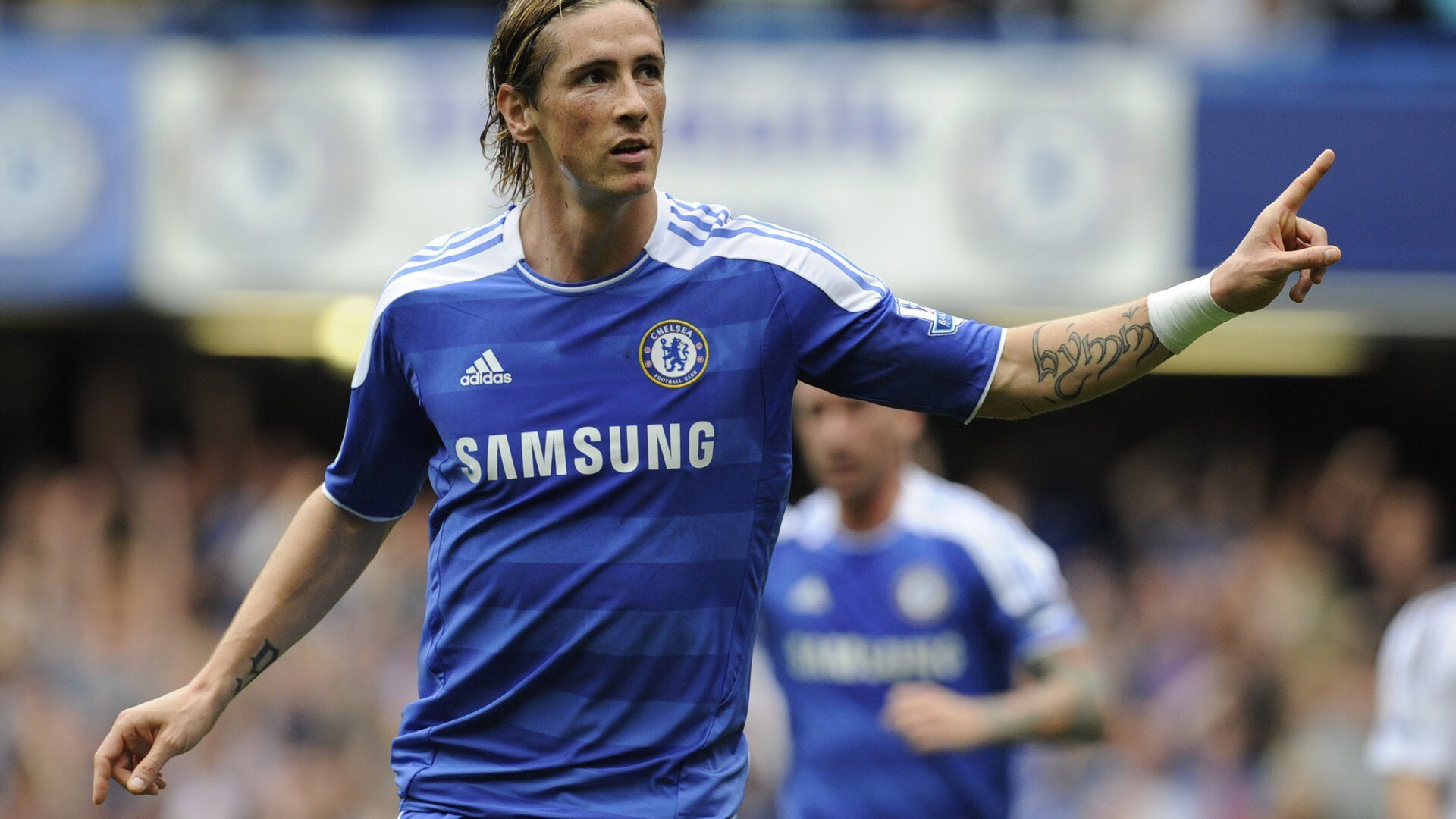 开云体育全站-_远征马拉松：穿越荒漠与丛林的极限体验_，征战马拉松